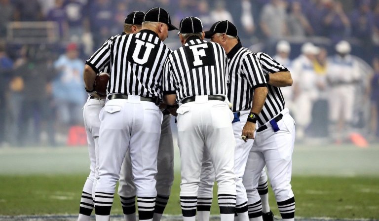 Why NFL referees no longer use pistols to call the end of a quarter